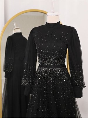 Tasarım Taş Detaylı Kabartma Etekli Tül Abiye Elbise Tasarım Taş Detaylı Kabartma Etekli Tül Abiye Elbise