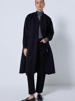 Fermuarlı Trençkot