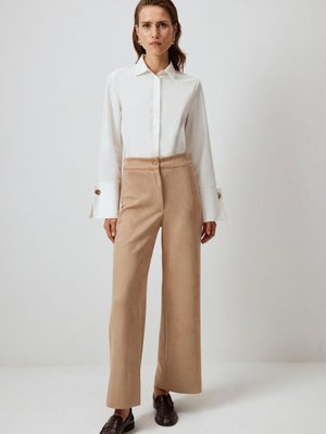 Taş İşlemeli Süet Pantolon Taş İşlemeli Süet Pantolon