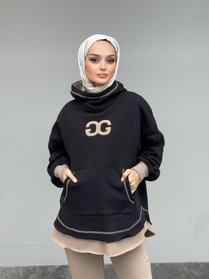 Kapüşonlu Nakış Detaylı Kanguru Cepli Sweat Kapüşonlu Nakış Detaylı Kanguru Cepli Sweat
