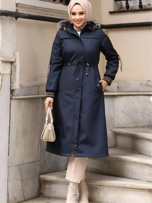 Kolu Ribanalı İçi Kürklü Çıkarılabilir Kapüşonlu Su Geçirmez Mont