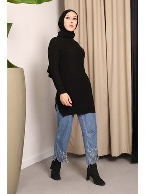 Siyah Boğazlı Yaka Yırtmaçlı Triko Tunik