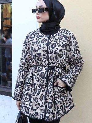 Siyah Leopar Desenli Kapitone Ceket