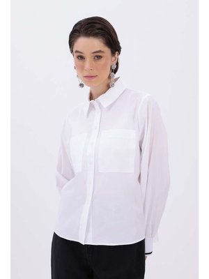 Beyaz Manşeti Ribanalı Büyük Cepli Gömlek