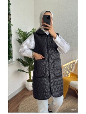 Kalp Desenli Kapitone Yelek