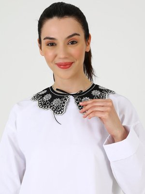 Sherlock Home Vintage Seyyar Yakalık Yaka Siyah Beyaz