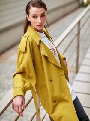 Apolet Detaylı Kemerli Keten Trençkot Apolet Detaylı Kemerli Keten Trençkot