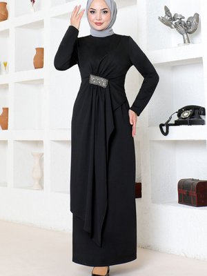 Drapeli Taş İşlemeli Abiye Elbise Siyah Drapeli Taş İşlemeli Abiye Elbise Siyah