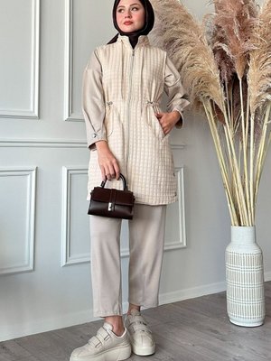 Kapitone Krem Çıtçıtlı Yelek Kapitone Krem Çıtçıtlı Yelek