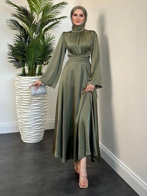 Çapraz Kemer İspanyol Kol Beli Dolamalı Saten Abiye Elbise