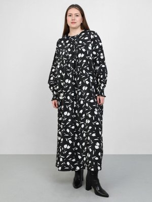 Siyah Büyük Beden Çiçek Desenli Elbise Siyah Büyük Beden Çiçek Desenli Elbise