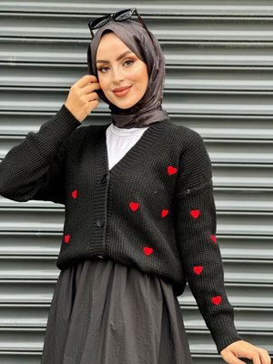 Kısa Kalpli Düğmeli Hırka