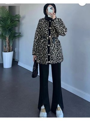 Leopar Desenli Uzun Kalite Triko Hırka