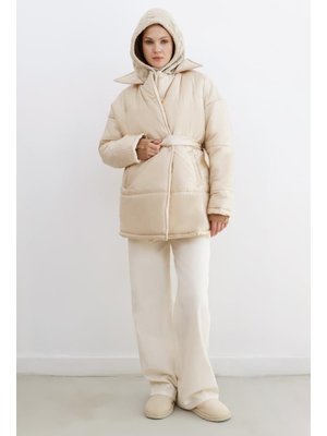 Ekru Kalpli Kemer Aksesuarlı Şişme Mont Ekru Kalpli Kemer Aksesuarlı Şişme Mont