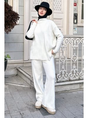 Suzanna Beyaz Takım