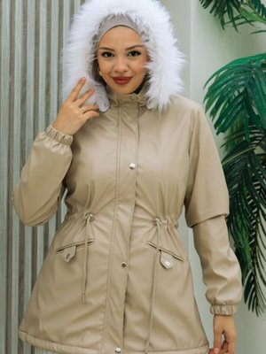 Belden Bağcık, Çıtçıt Ve Fermuar Detaylı Kapüşonlu Kısa Deri Mont