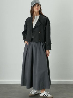 Katy Gabardin Büzgülü Etek Lacivert Katy Gabardin Büzgülü Etek Lacivert