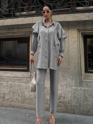 Gri Omuzları Fırfır Detaylı Gömlek Pantolon Cepli İkili Takım