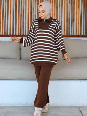 Çizgili Tunikli Fermuar Yakalı Triko Şık Takım Çizgili Tunikli Fermuar Yakalı Triko Şık Takım