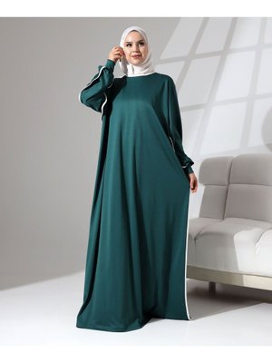 Manşetli Ve Biye Detaylı Namaz Elbisesi