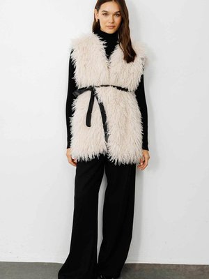 Selection Kabarık Tüylü Ekru Yelek