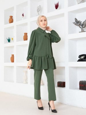 Eteği Fırfırlı İkili Takım Haki