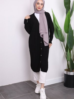 Siyah Düğmeli Uzun Triko Merserize Hırka