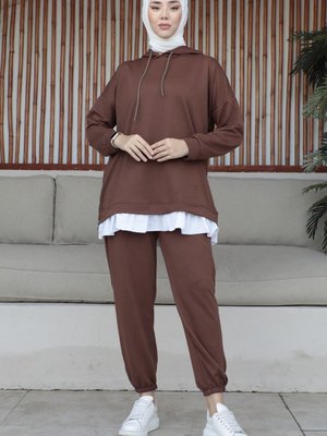 Yanları Fermuarlı Kapüşonlu Koyu Kahve İkili Takım Yanları Fermuarlı Kapüşonlu Koyu Kahve İkili Takım