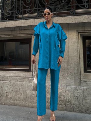Mavi Omuzları Fırfır Detaylı Gömlek Pantolon Cepli İkili Takım