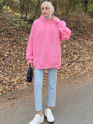 Üç İplik Kanguru Cep Sweatshirt Üç İplik Kanguru Cep Sweatshirt