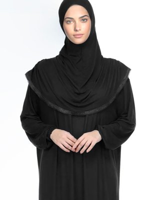Pamuklu Başörtülü Namaz Elbisesi Dantelli Tek Parça Penye Kumaş Siyah