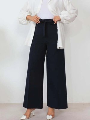 Rahat Giyilebilir Bol Paça Pantolon