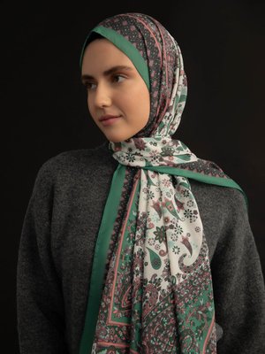 Cok Renkli Etnik Desenli Şal