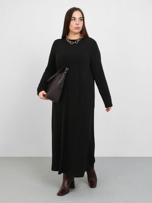 Büyük Beden Elbise Siyah Büyük Beden Elbise Siyah