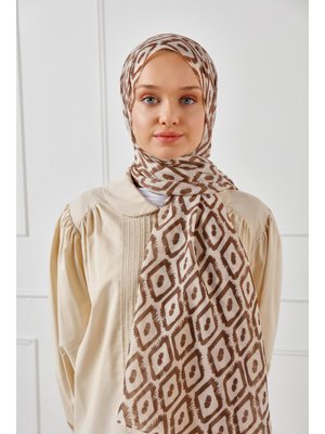 Kahverengi Desenli Şal