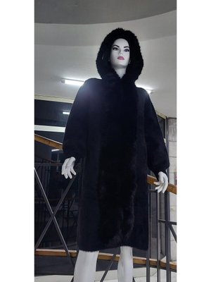 Siyah Pula Yakası Komple Kürklü Kapüşonlu Uzun Angora Kaban