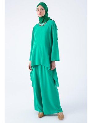 Yeşil Asimetrik Kesim Tunikli Bol Paça Pantolonlu Salaş Takım