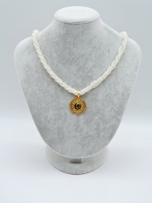 Altın Renk Taşlı Lira Kolye Altın Renk Taşlı Lira Kolye