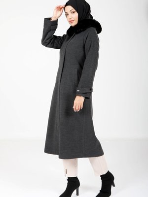 Füme Exclusive Yakası Kürklü Kaban Füme Exclusive Yakası Kürklü Kaban