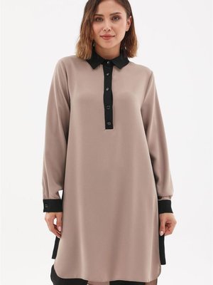 Gömlek Yaka Düğme Kapamalı Bej Tunik Gömlek Yaka Düğme Kapamalı Bej Tunik