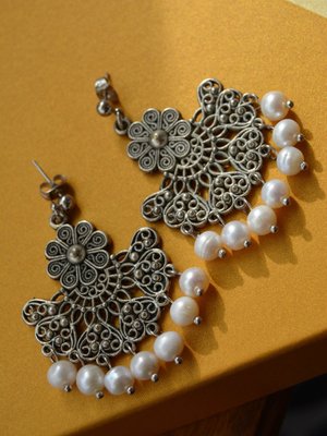 Gümüş Rengi İndian Küpe