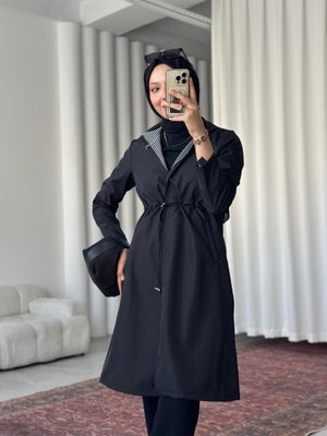 Bileği Çizgili Yağmurluk Kapüşonlu Fermuarlı Trençkot