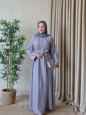 Tesettür Çift Abaya Görünümlü Kuşaklı Elbise