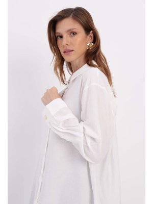 Ekru Köşe Manşet Detaylı Şık Düğmeli Gömlek