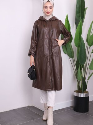 Kahverengi Kapüşonlu Kol Katlı Deri Trençkot Kahverengi Kapüşonlu Kol Katlı Deri Trençkot
