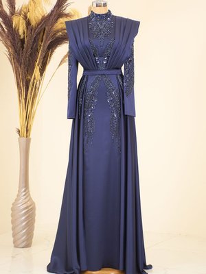 Önü Drapeli Kuyruklu Boncuk İşlemeli Miranda Abiye Elbise