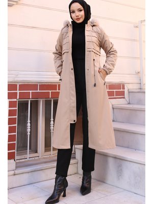 Krem İçi Peluşlu Yakası Kürklü Bondit Mont