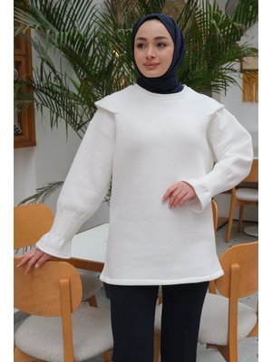 Beyaz Omuz Vatkalı Oversize Sweat Beyaz Omuz Vatkalı Oversize Sweat