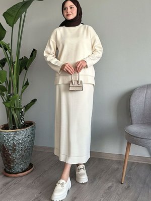 Biye Detay Basic Ekru Triko Takım