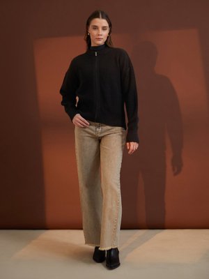 Siyah Fermuar Detaylı Triko Bomber Hırka